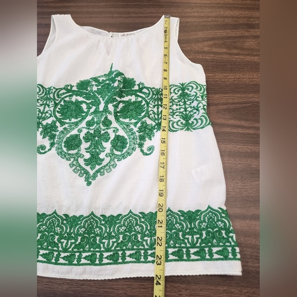 Max Studio Specialty Product Women's White Green Embroidered Women's Top, sz SM - Picture 8 of 12